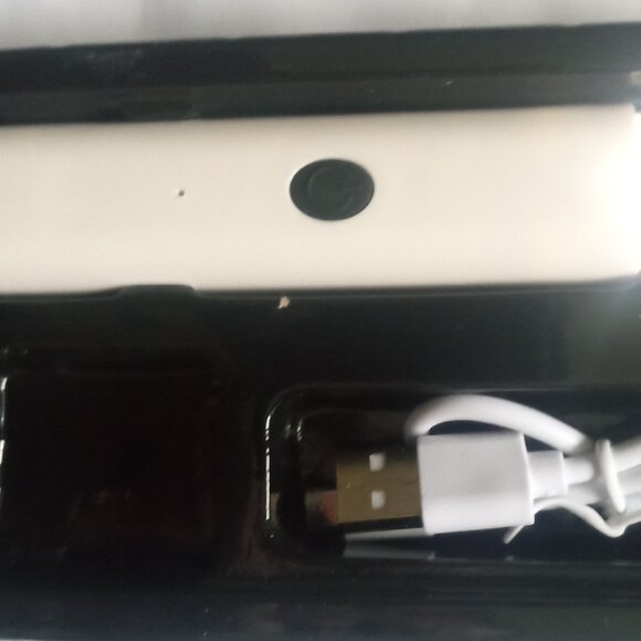 Professional 2- Speed Pet Nail Grinder Dogs, Cats LED Light USB Charger Cordless - Picture 2 of 4